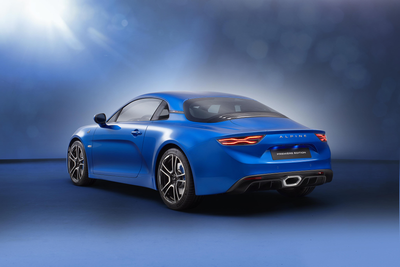 Illustration for article titled The New Alpine A110 Only Weighs 2,400 Pounds For Its 252 Horsepower